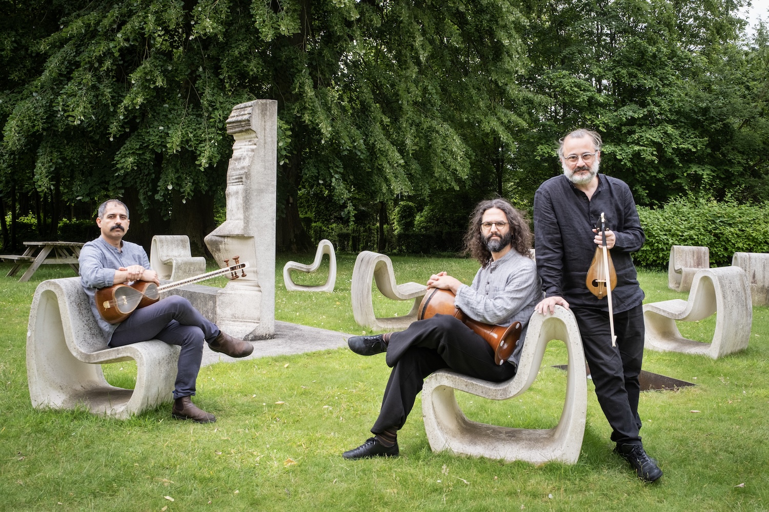 Azinmehr, Türkan & Kieckens: Aram