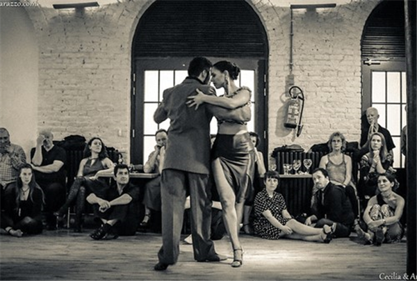Café Tango — GC Pianofabriek