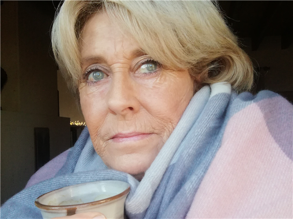 Aperoconcert: Carine zingt in 't Brussels / chante en Bruxellois