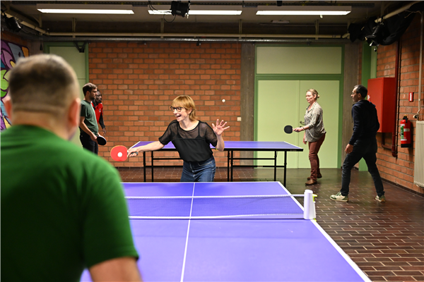 Into the weekend with ping pong