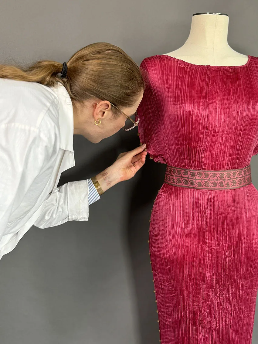 Meet the curator — Fashion & Lace Museum