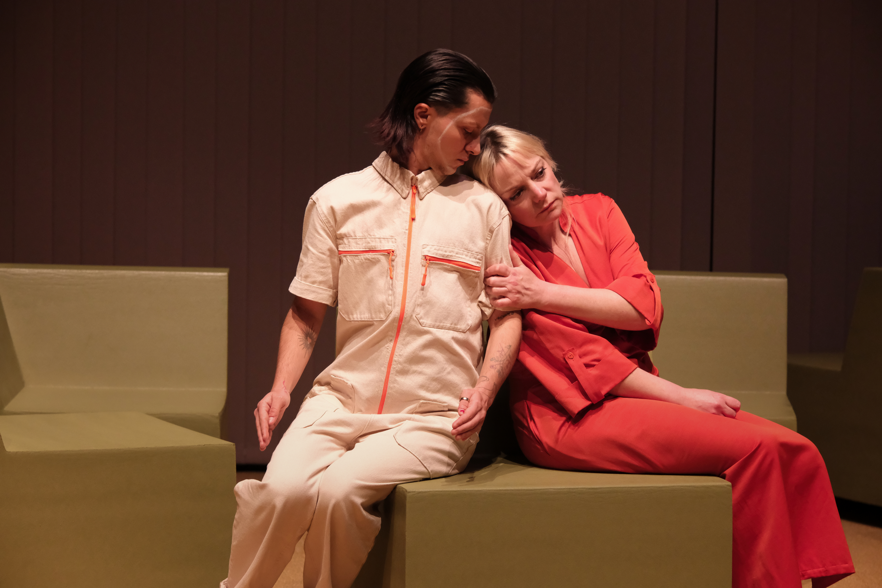 Les Trois sœurs — Théâtre Varia
