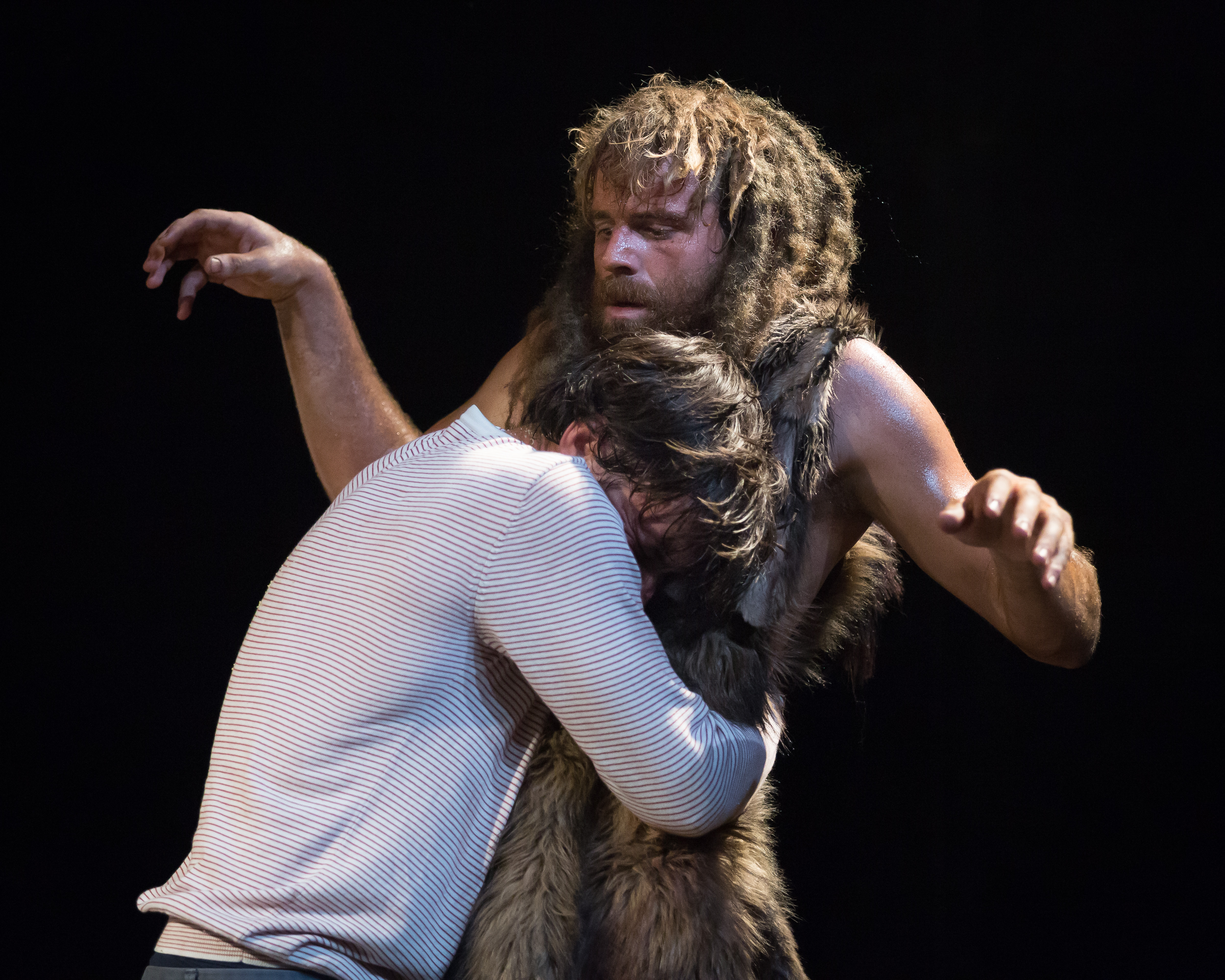 Grou ! — Théâtre Varia
