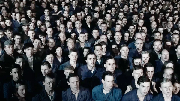 Orwell. 2+2=5. — GC Ten Noey