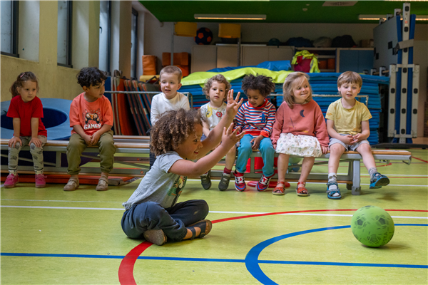 Kleutersport 4 jaar — Basisschool De Zenne