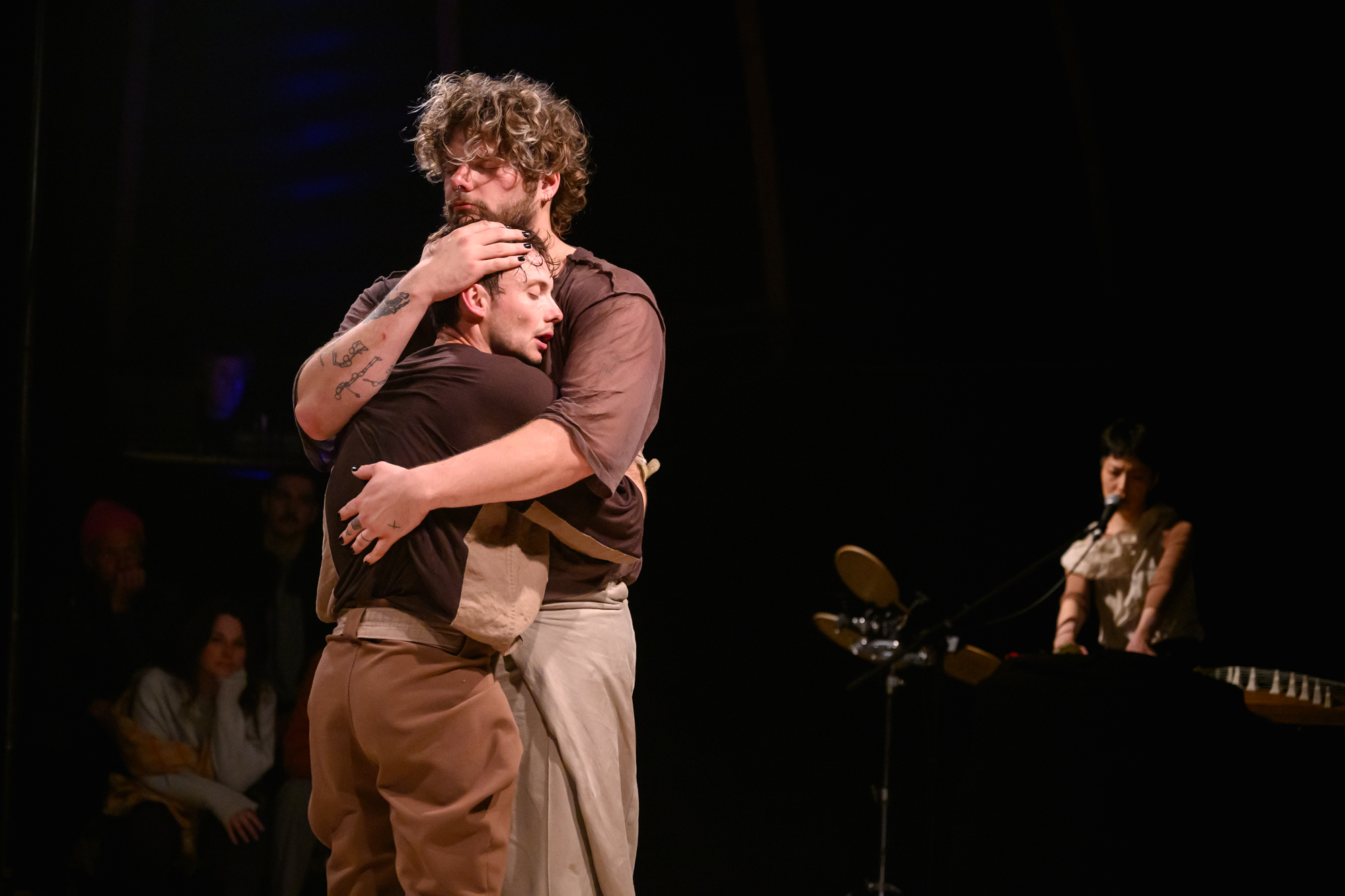Ki no nagare — UP - Circus & Performing Arts