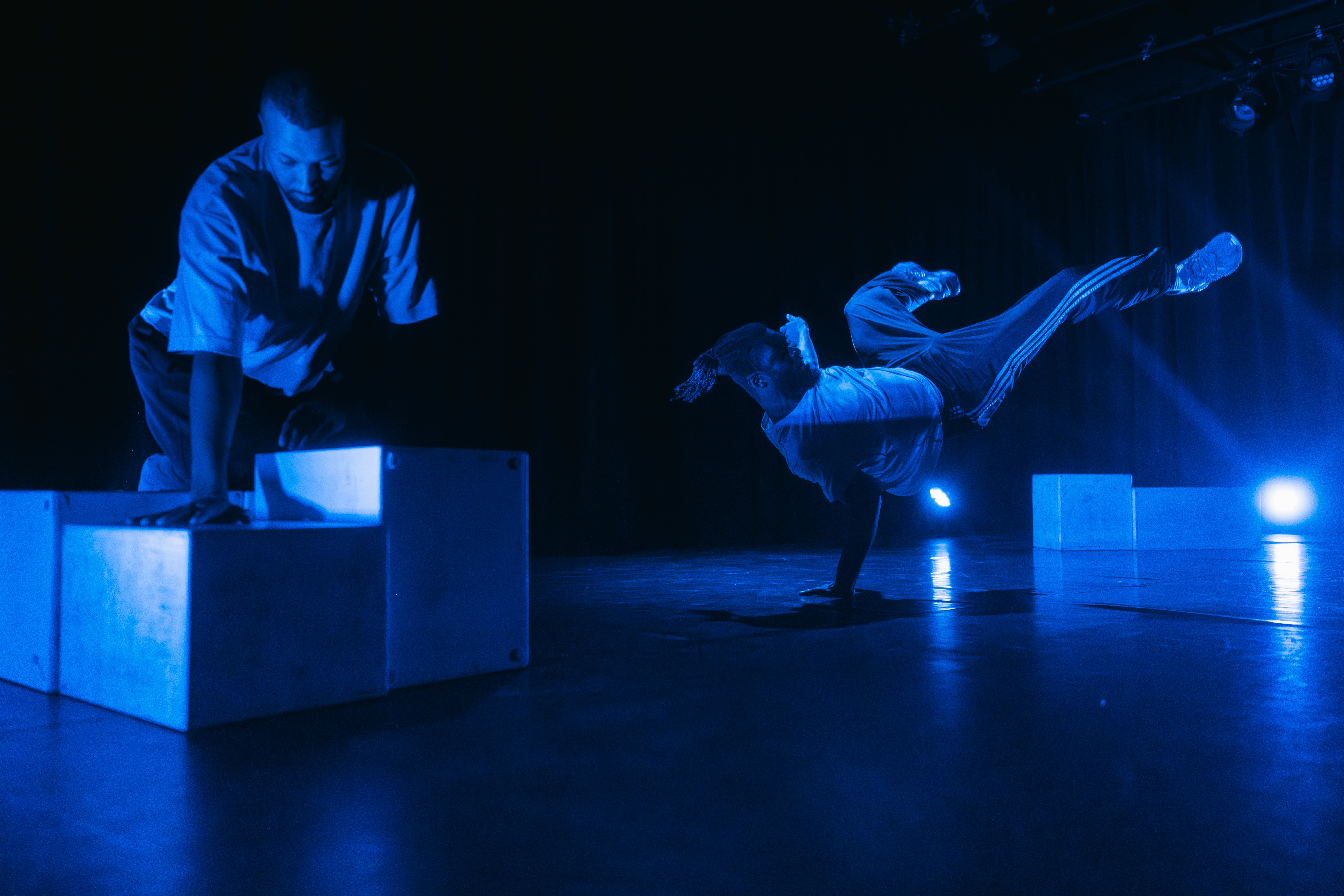 Les Échos de la Rue — Charleroi danse / La Raffinerie
