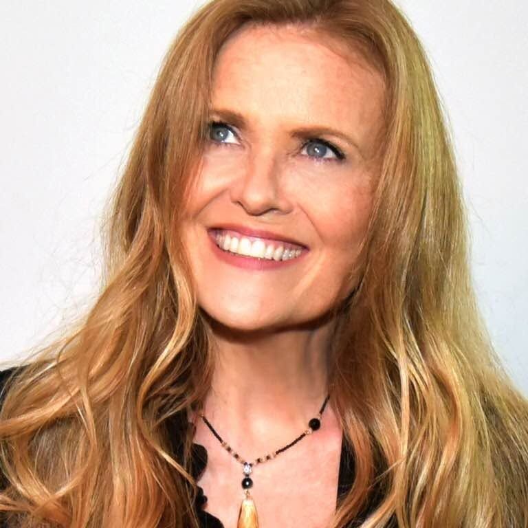 Tierney Sutton + Ivan Paduart trio — The Music Village