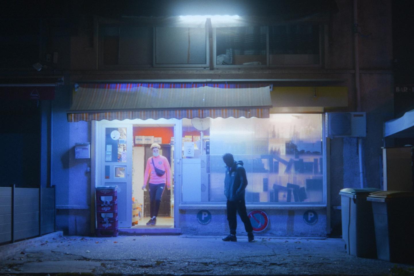 Grand Paris — Cinema Nova