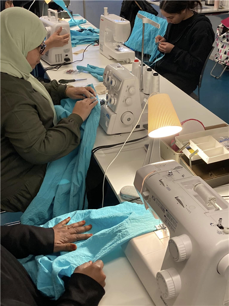 Naaisalon voor vrouwen — GC Ten Noey