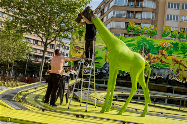 Candid! Straatfotografie in Brussel I Candid! Streetphotography in Brussels — GC Elzenhof