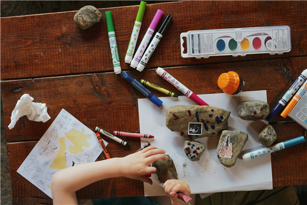Crea-atelier (6-8 jaar) — Comenius-site Koekelberg
