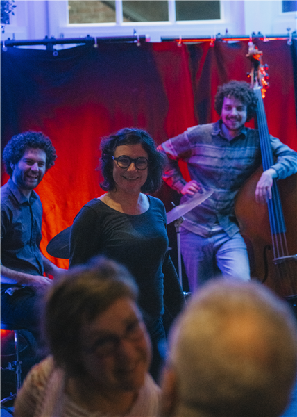 Café Magritte x Ploef: Grégoire Tirtiaux trio & jam