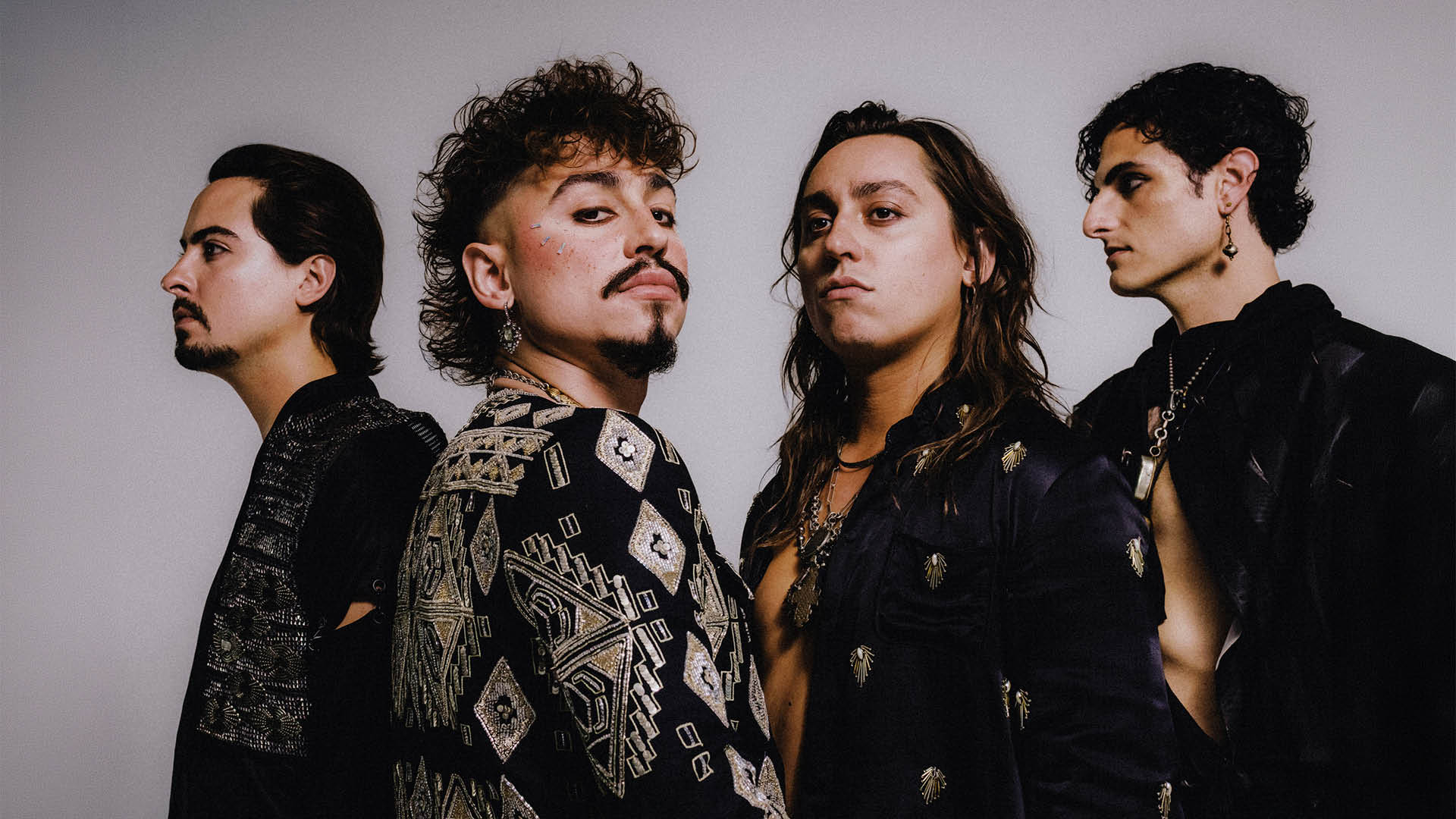 Greta Van Fleet – Into The Beginning