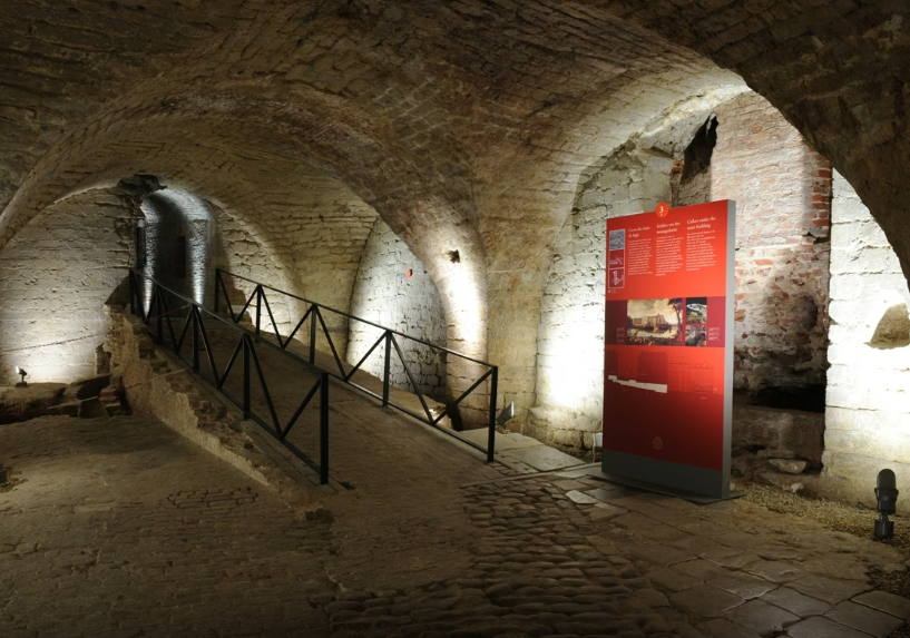 Coudenbergpaleis: ondergrondse reis in het paleis van Keizer Karel — Coudenberg Palace
