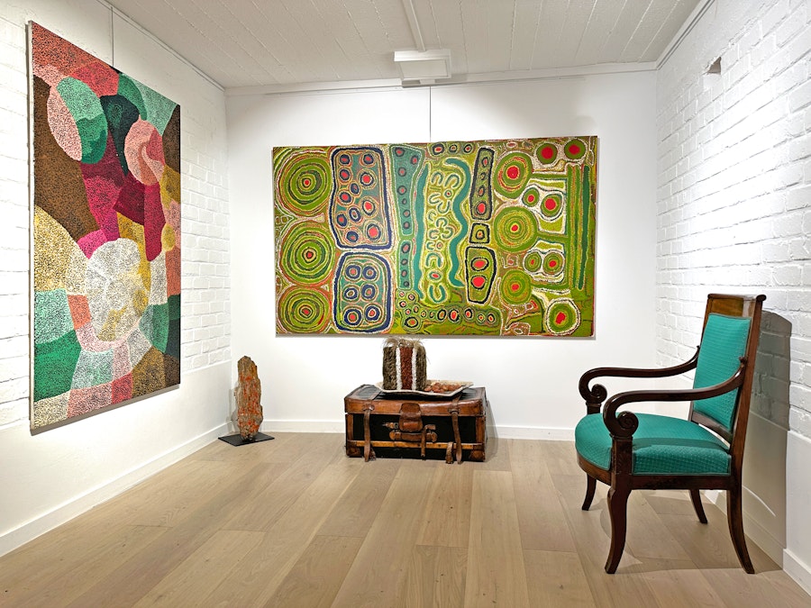 Vue de l'exposition "the Past is always Present" © Photo Aboriginal Signature Estrangin Gallery with the courtesy of the artist and Tjungu Palya.