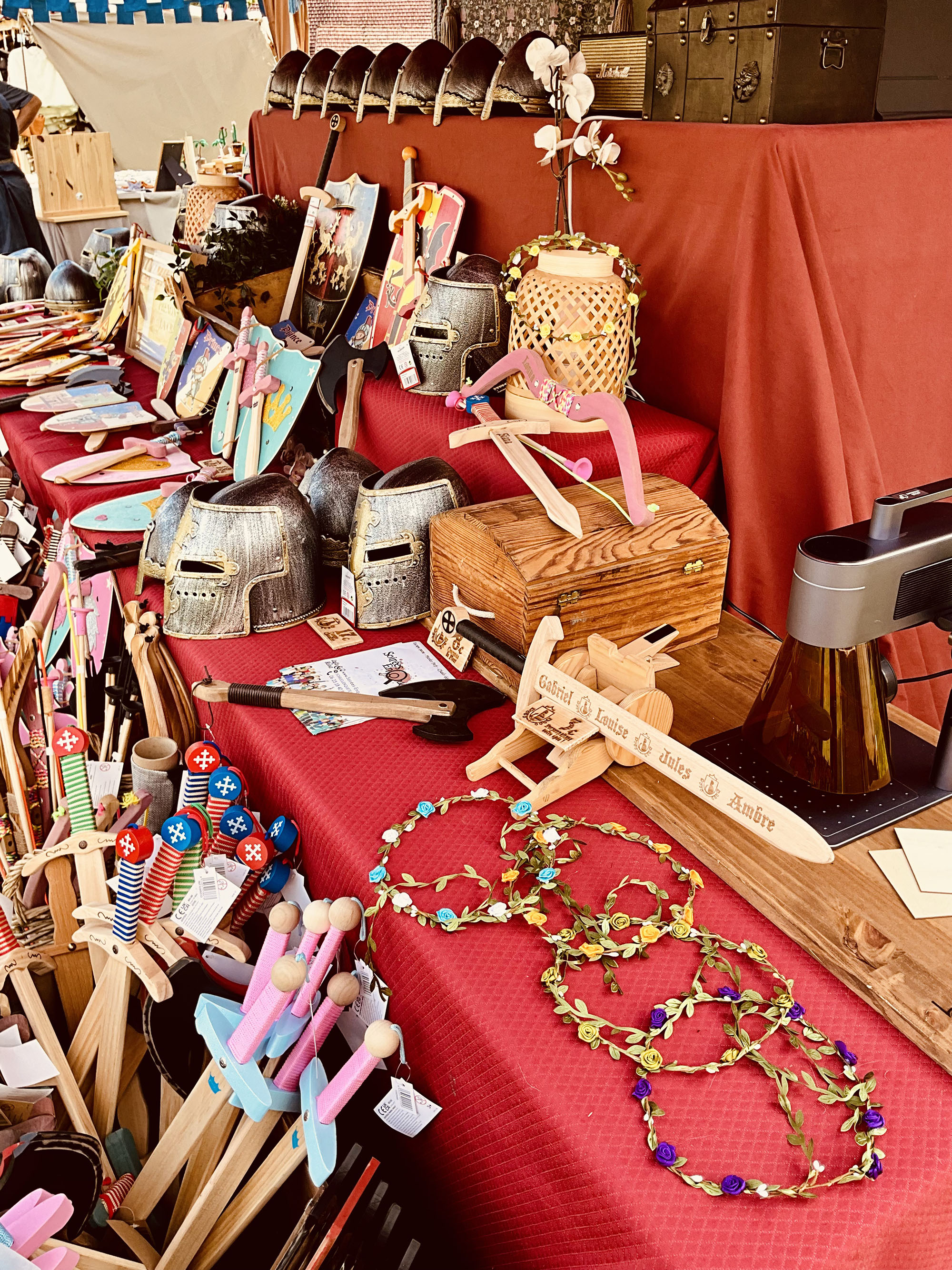Renaissance village, jousts and royal break