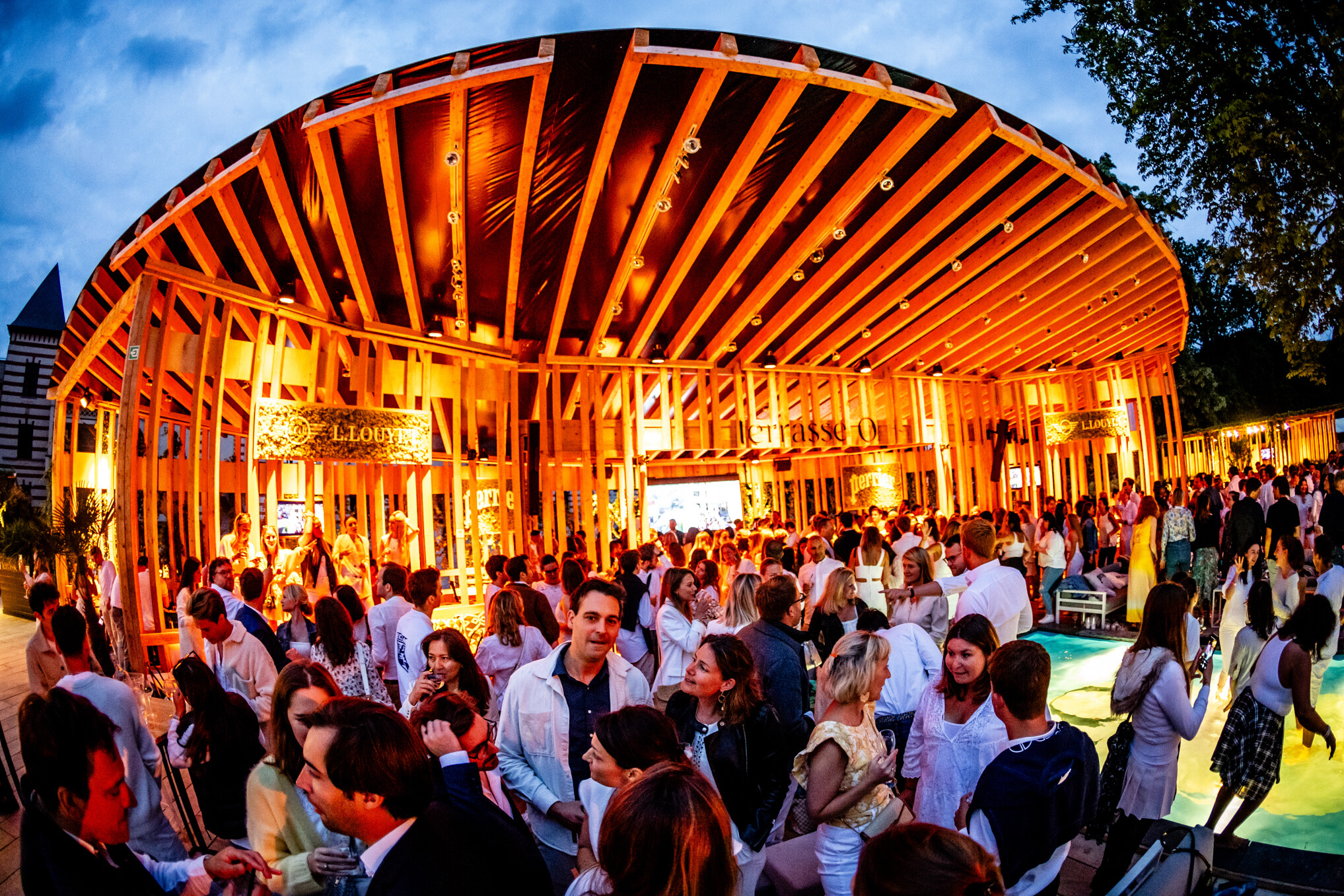 White Party - The White Evening | The Terrace O2 | Free Entrance