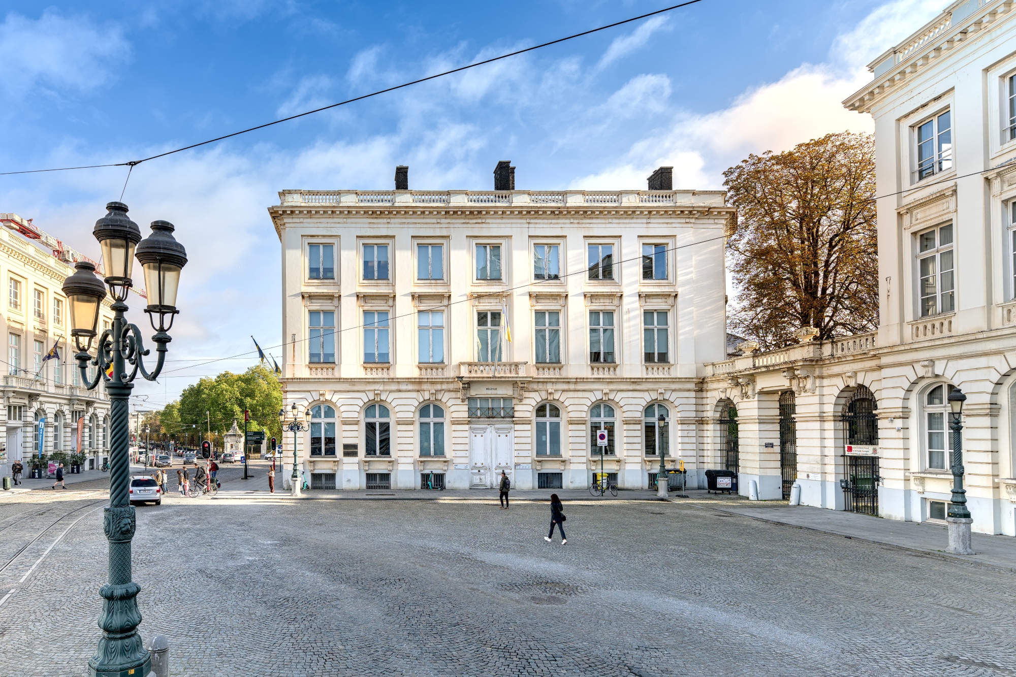 Visite accompagnée pour les personnes avec la maladie Alzheimer et leurs aidant·es proches