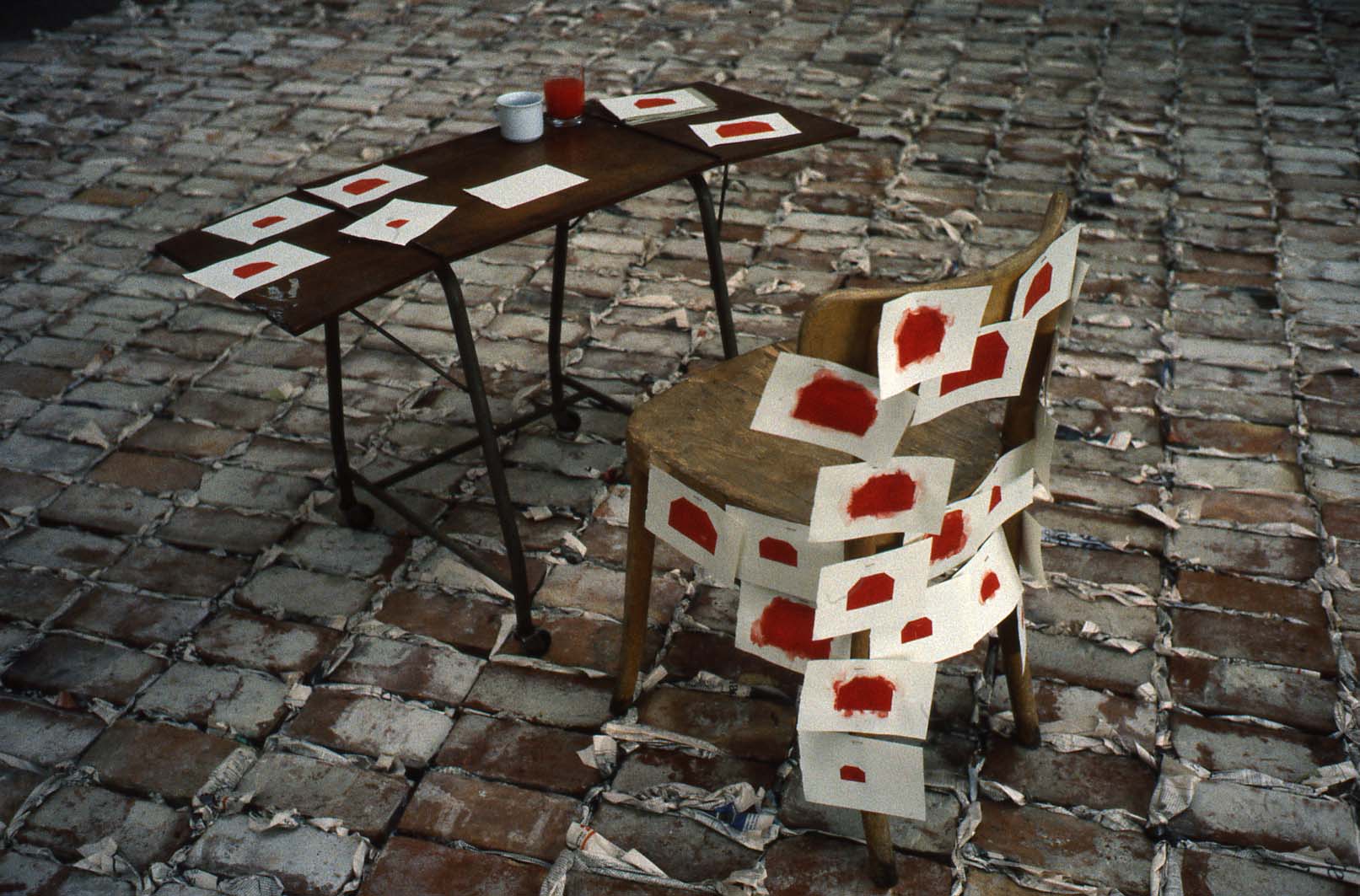 Sarkis / Le Regard, Tapko - The Place, 1992