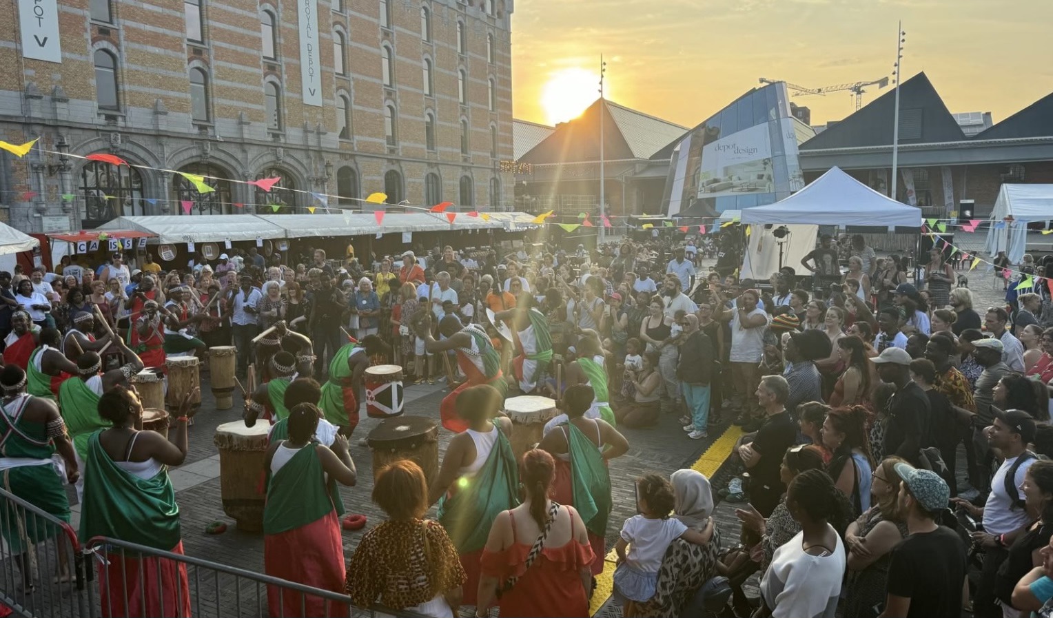 L'Afrique en Couleurs Festival — Tour et Taxis