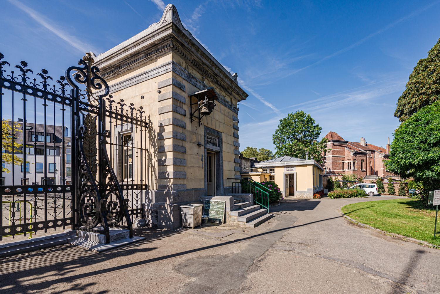 Funeraire omzwerving (kerkhof van Brussel) — Cimetière de Bruxelles
