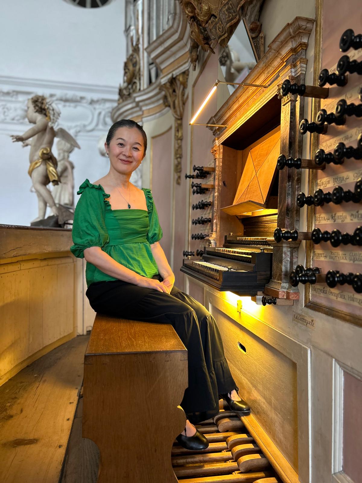 Momoyo Kokubu, organiste - cycle "Bach ad Meridiem" — St Michael and St Gudula Cathedral