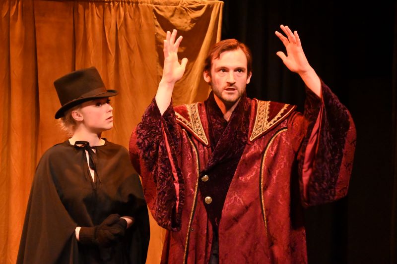 Stage de théâtre : Le corps expressif — Théâtre CreaNova