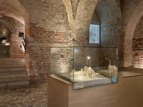 Visit of BELvue Museum and Coudenberg Palace